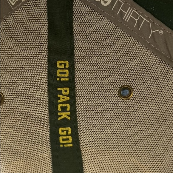 Green Bay Packers New Era 39Thirty M/LGreen Hat - Picture 8 of 9